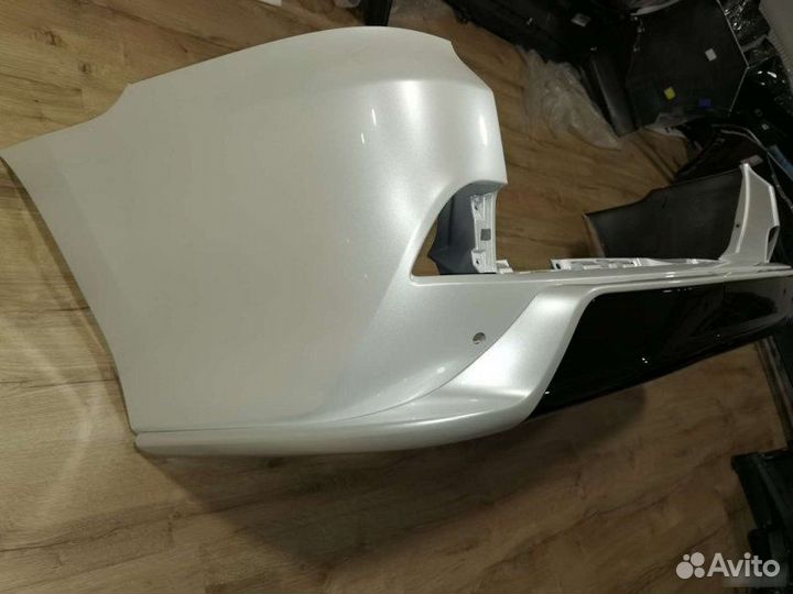 Бампер задний Lexus Lx