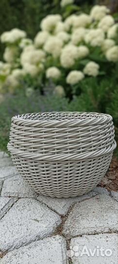 Кашпо вазон из искусственного ротанга