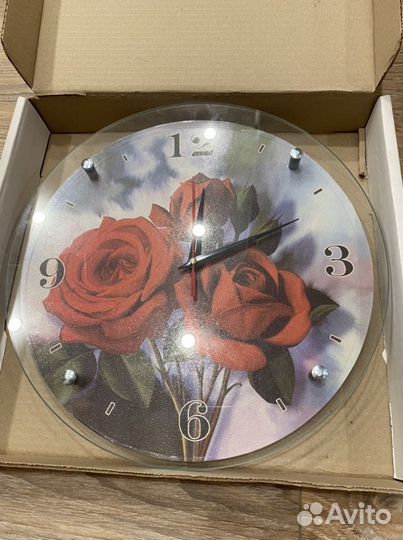 Часы настенные 33 см