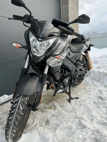 Bajaj pulsar ns200
