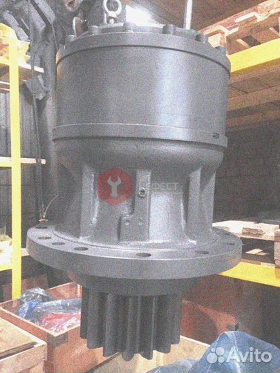 Поворотный редуктор Komatsu PC240LC-7 206-26-00400