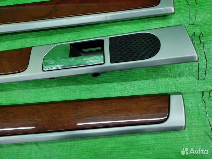 Накладки дверей декор. под дерево VW Touareg 02-10