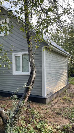 Дом 57 м² на участке 6 сот.