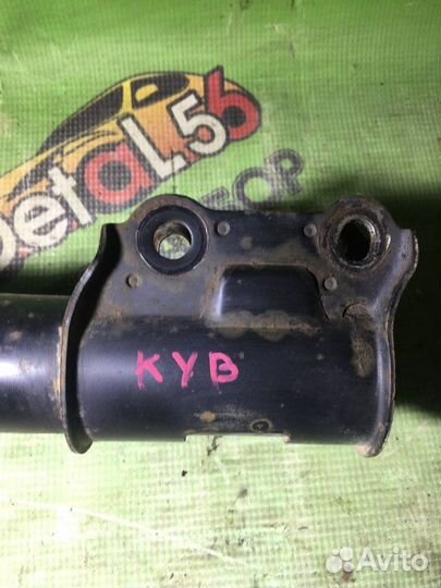 Стойка амортизатор передняя правая Hyundai Getz 1