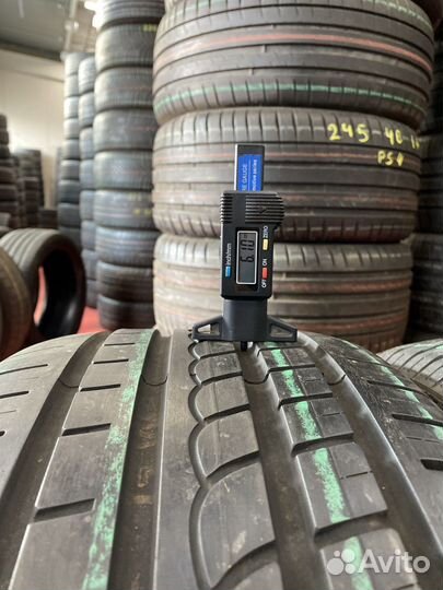 Pirelli P Zero Rosso 255/45 R18