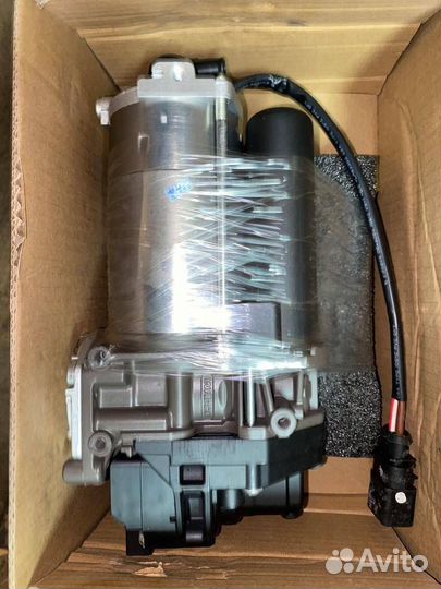 Пневмонасос Tesla Model X