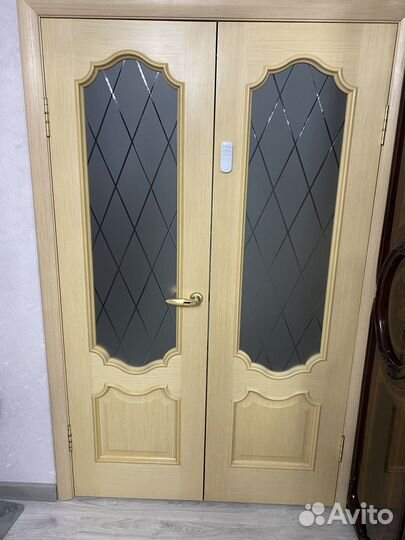 Межкомнатные двери бу деревянные