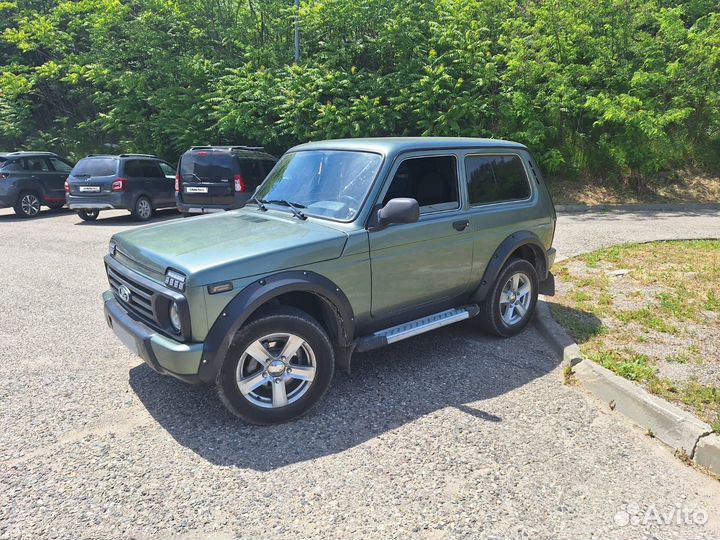 LADA 4x4 (Нива) 1.7 МТ, 2016, 71 000 км