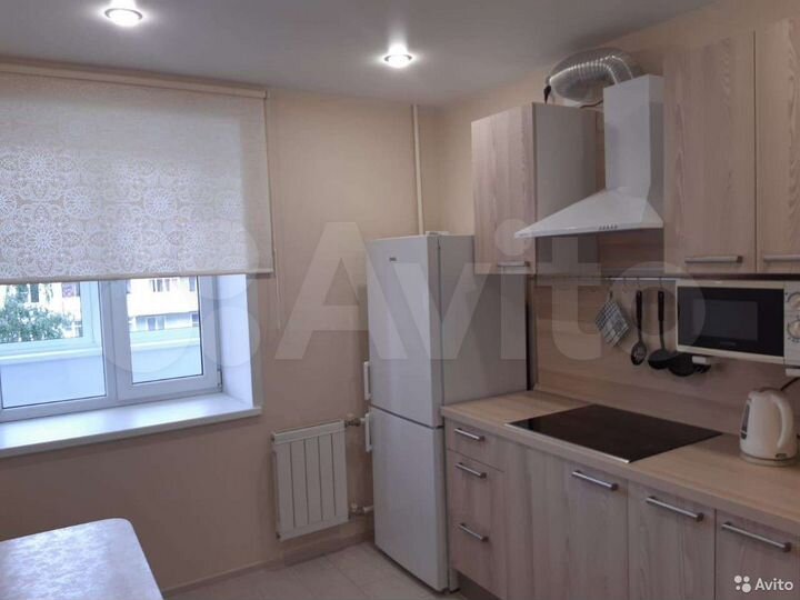 2-к. квартира, 50 м², 6/9 эт.