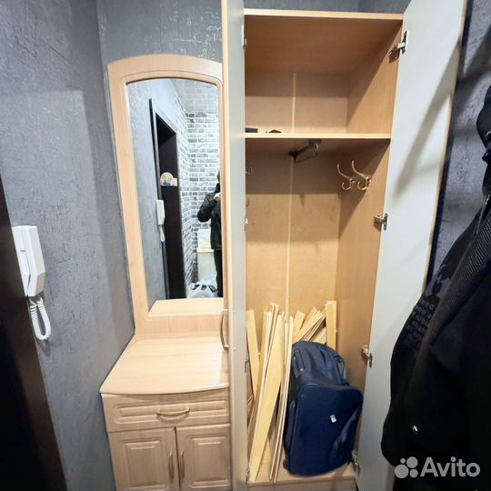 Шкаф в прихожую