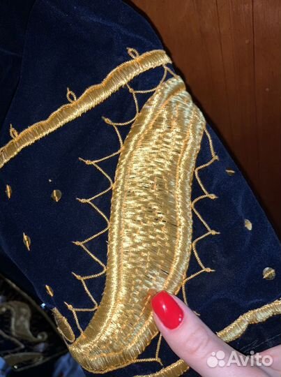 Узбекский халат золотой чапан