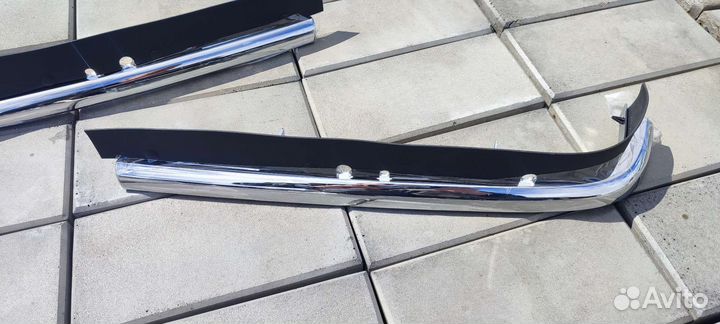 Накладки фар Isuzu Elf