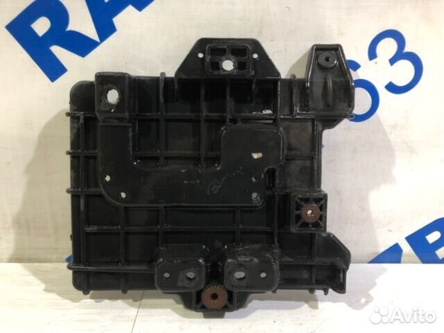 Площадка под аккумулятор KIA RIO 3 1.6 ат седан