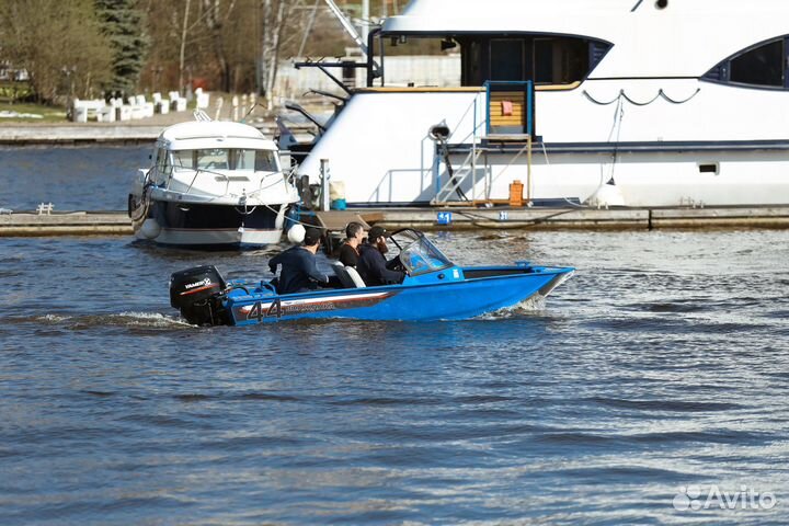 Волжанка 44 фиш с мотором 40 лс 4 такта