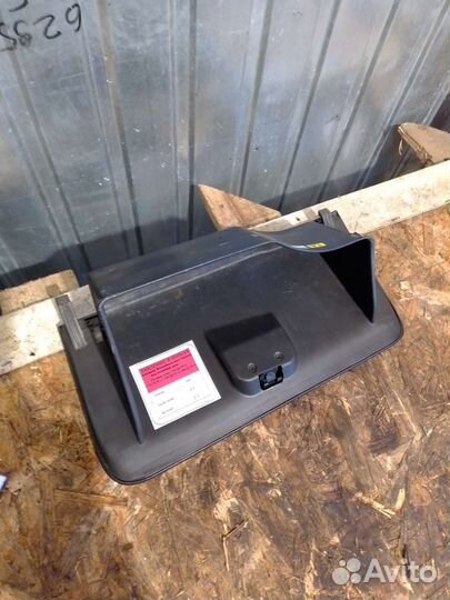 Бардачок Chevrolet Aveo T 200