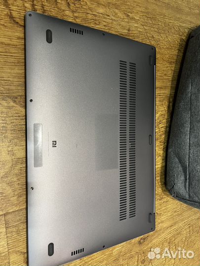 Xiaomi mi notebook pro 15.6, i7-10510u 16/1024