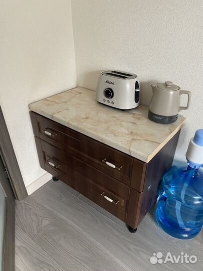 Кухонный гарнитур бу с мойкой