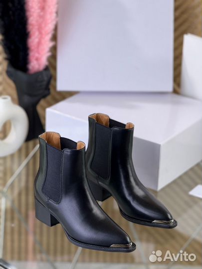 Казаки женские Celine