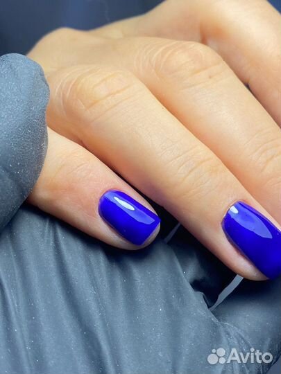 Модель на маникюр