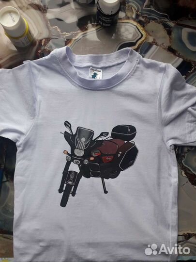 Роспись одежды акрилом