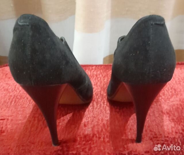 Туфли женские Laura Cesari натуральная замша