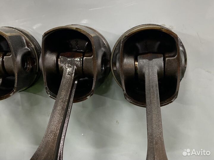 Поршень с шатуном AEB 1.8 t audi a4 b5