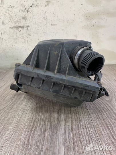 Корпус воздушного фильтра Opel Corsa C Z12XEP
