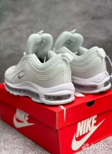 Кроссовки nike