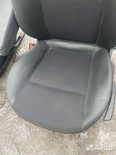 Комплект сидений Opel Astra H