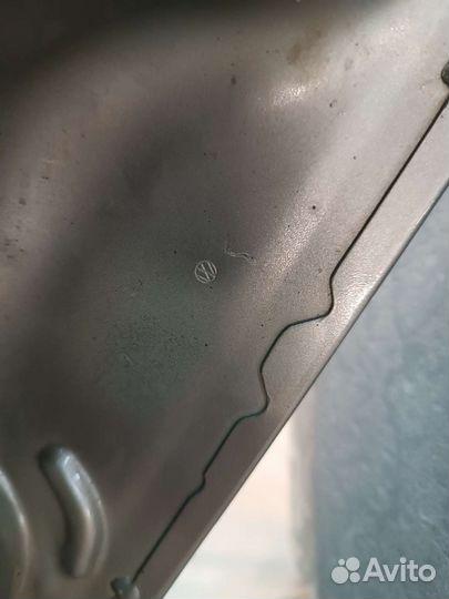 Крыло оригинал фольсваген