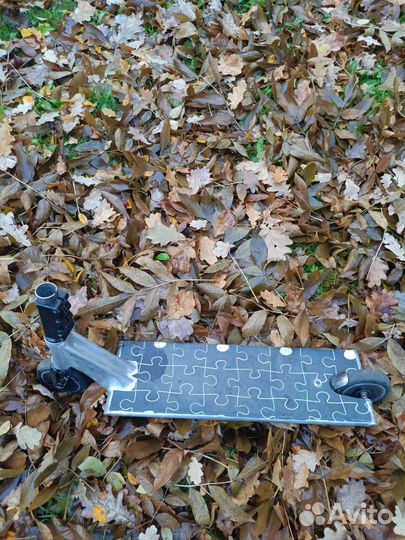 Остатки трюкового самоката дербан