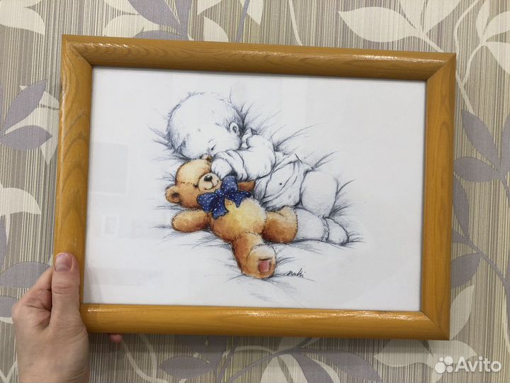 Картина Спящий малыш в деревянной раме