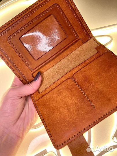 Аксессуары ручной работы из кожи на заказ