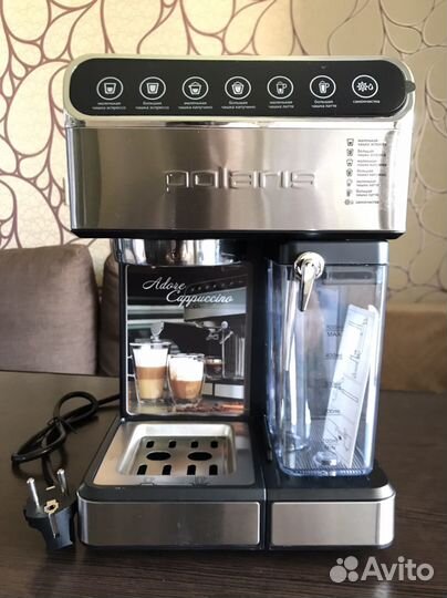 Кофеварка Polaris PCM 1535E Adore Cappuccino