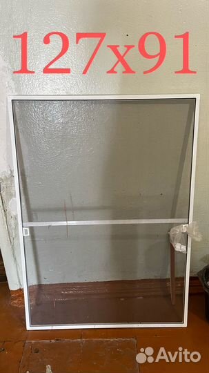 Маскитная сетка на окно, подоконник