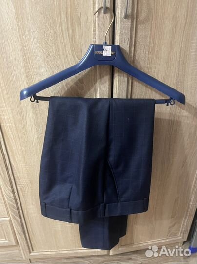 Костюм мужской