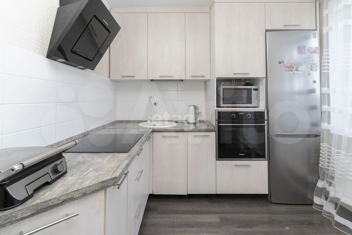 2-к. квартира, 56 м², 11/14 эт.