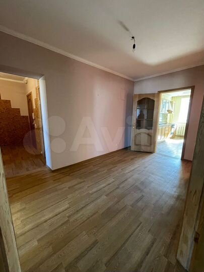 4-к. квартира, 105 м², 6/10 эт.