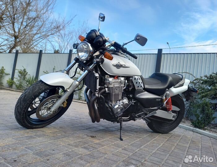 Мотоцикл honda X4