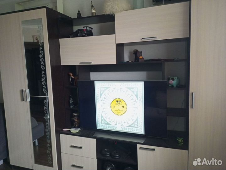 Шкаф стенка