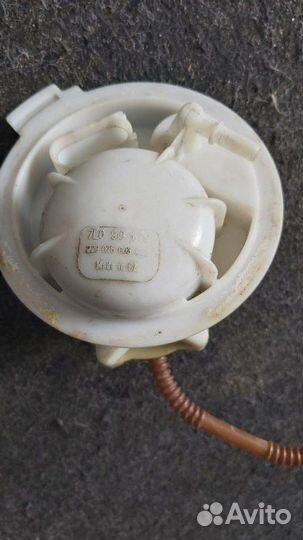 Топливный насос Volkswagen Touareg 1 4.2 2006