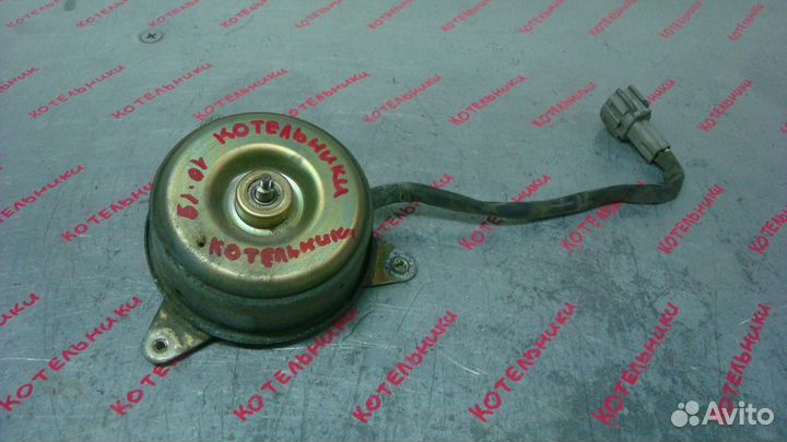 Nissan 21487-1L000 Моторчик вентилятора