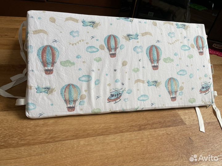 Бортики в кроватку