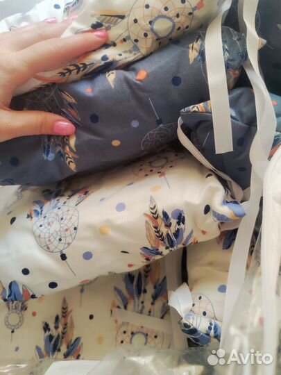 Бортики в круглую кроватку