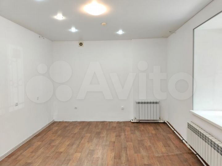 Помещение с ремонтом 60 м²