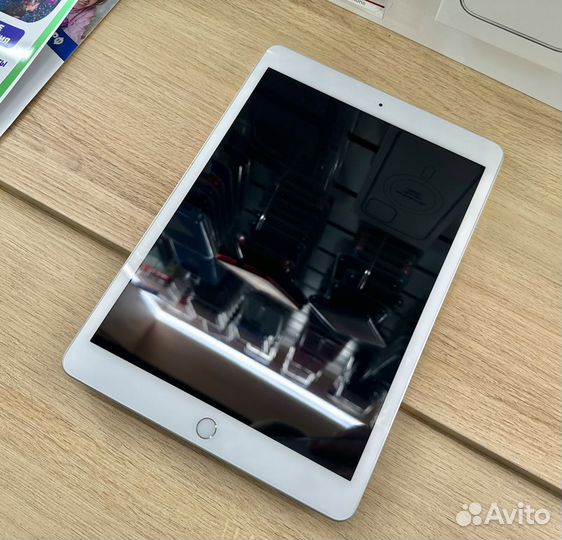 iPad 7 2019г