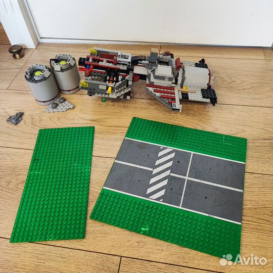 Lego космический корабль