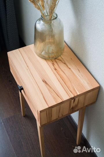 Тумба прикроватная