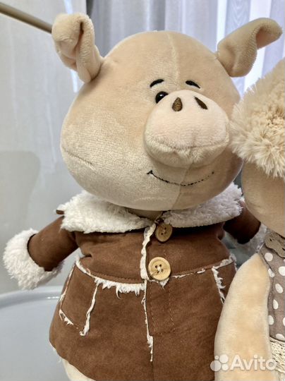 Пара мягких игрушек