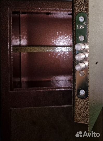 Оружейный сейф